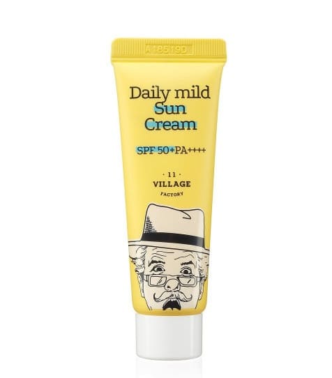 Village 11 Factory Cremă solară hidratantă și hrănitoare pentru toate tipurile de piele Daily Mild Sun Cream, 25 ml