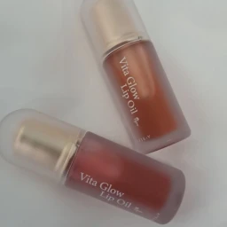 AXIS-Y Уходовое масло для губ Vita Glow Chilled Berry, 4.5 г