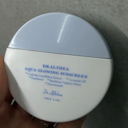 Dr. Althea Cremă cu protecție solară Aqua Glowing SPF 50 PA++++, 45 ml