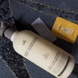 LADOR Увлажняющий шампунь для волос Moisture Balancing, 530 мл