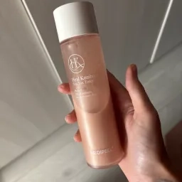 MEDIPEEL Toner pentru față Hyal Kombucha Tea-Tox, 150 ml